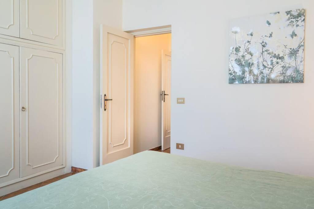 Апартаменти Casa Gege', For Up To 5 Guests, Shared Pool, Sorrento Center Екстер'єр фото